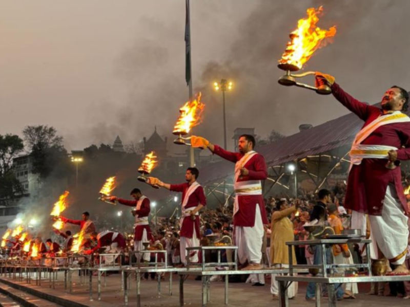 Triveni Ghat Ganga Aarti Rishikesh