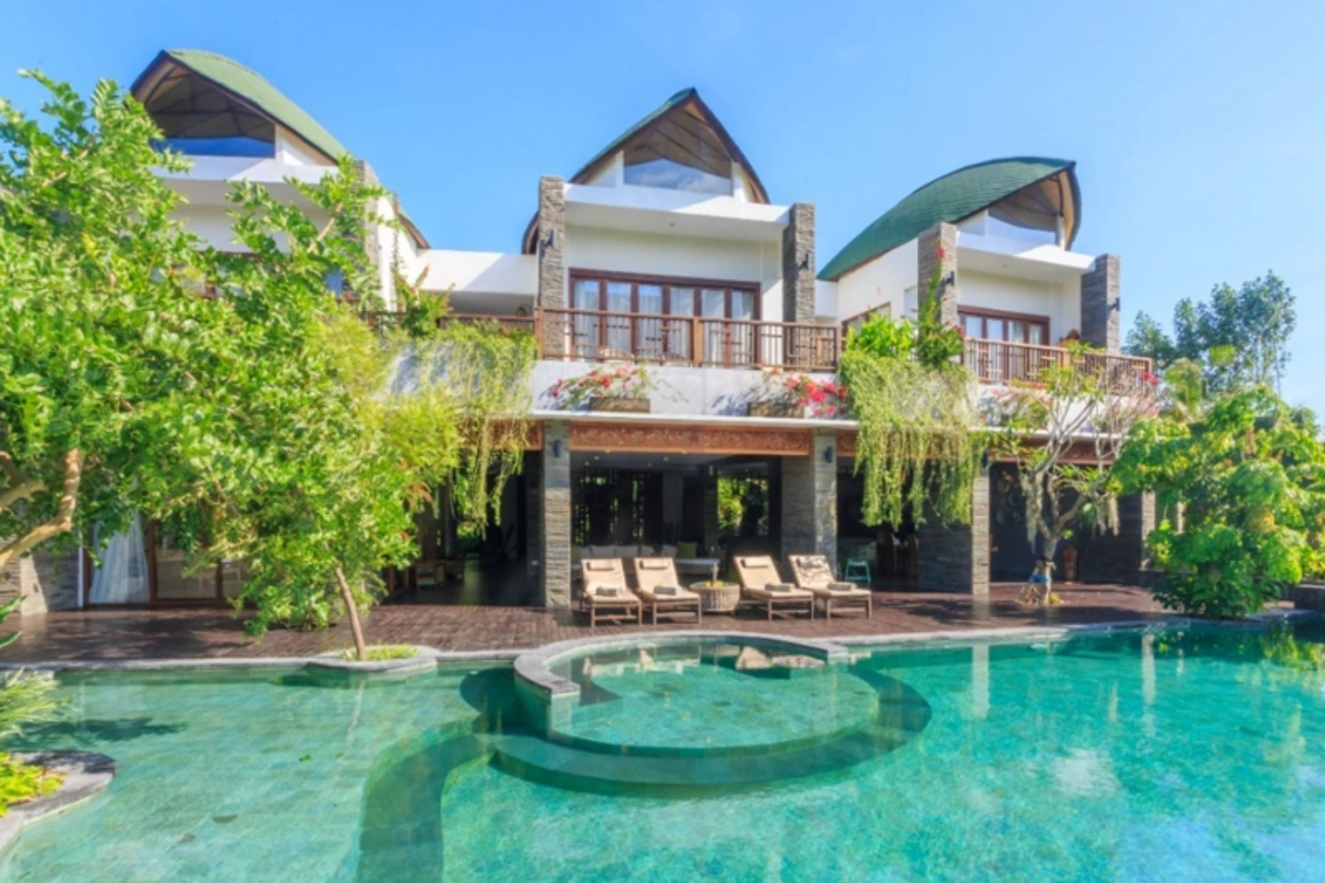 Comfortable stay during 7-Day Yoga Retreat in Bali