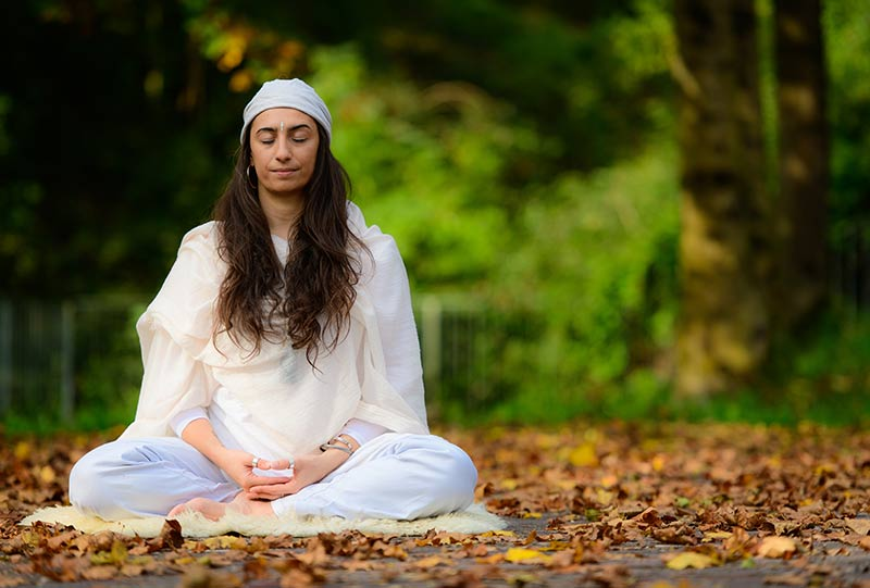 Kundalini Yoga According to Yogi Bhajan meditation pose for beginners